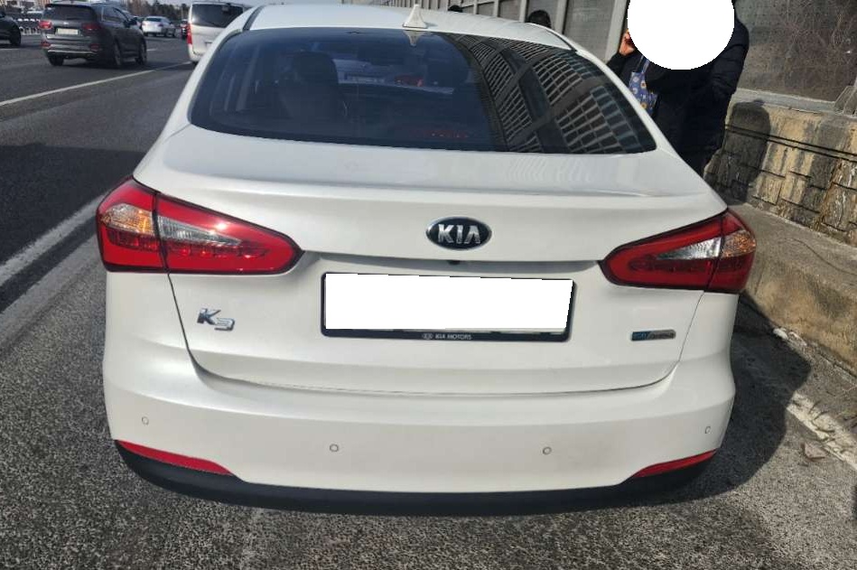 2015 K3 1.6 VGT Prestige (266738) pre-producted