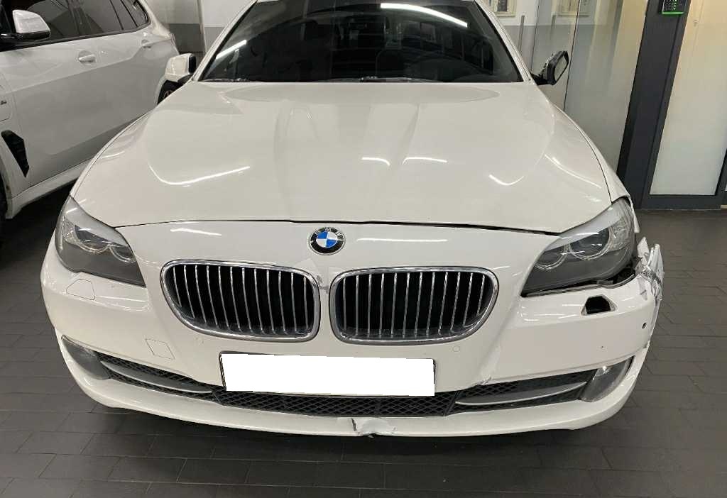 2012 BMW 5 Series (F10) 520d (Y46050) pre-producted