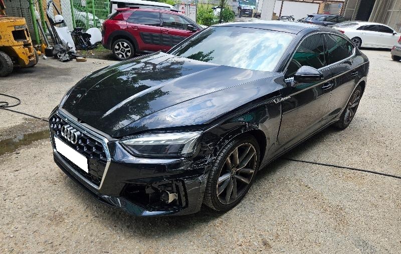 [Reserved]2023 Audi A5 (F5) 40 TDI Quattro Sportback (036518) pre-producted