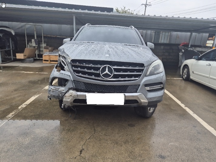 2013 Benz New M-Class W166 ML350 BlueTEC 4MATIC (150025) pre-producted