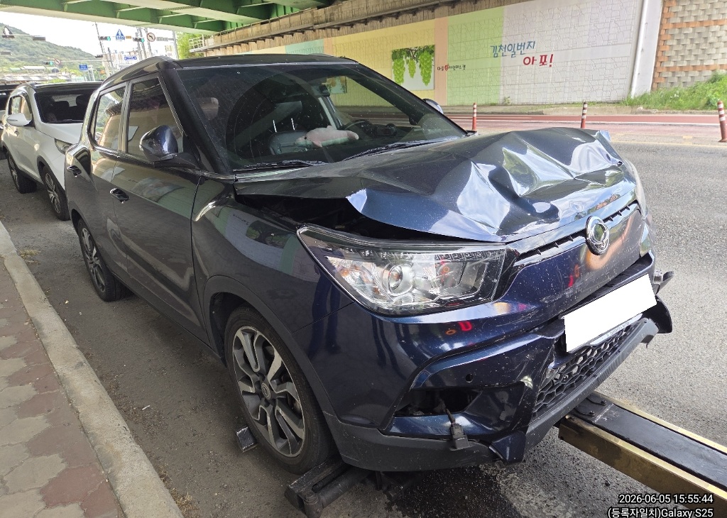 2016 Tivoli Diesel 2WD 1.6 (068566) pre-producted