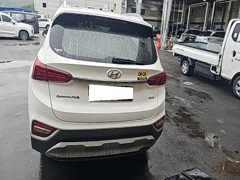 [Reserved]2019 Santa Fe TM Diesel 2.0 2WD (055443) pre-producted