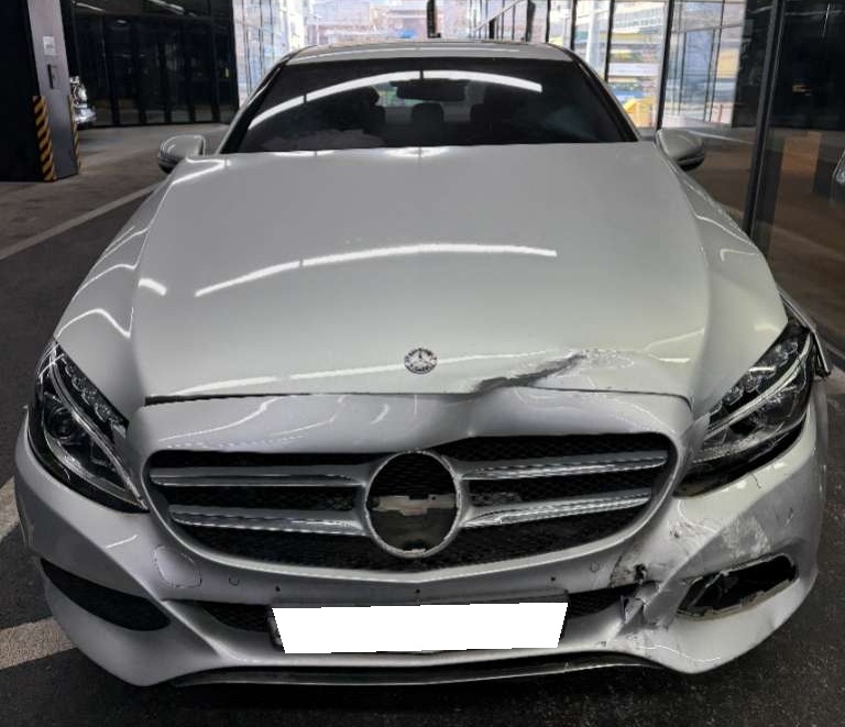 2016 Benz C-Class W205 C220 d 4MATIC (352163) pre-producted