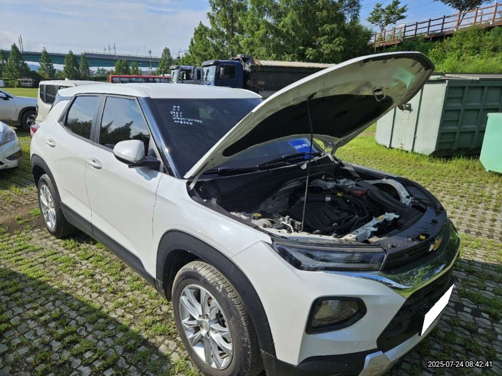 2021 Trailblazer 2WD 1.2 Turbo Gasoline LS (028369) pre-producted