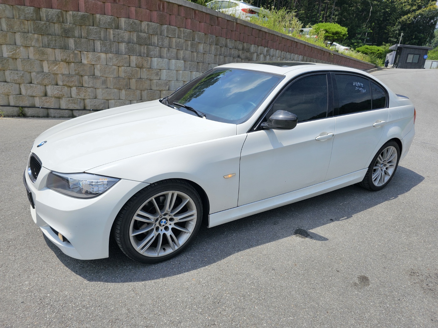 2011 BMW 3 Series (E90) 320d (S/N: N17139)