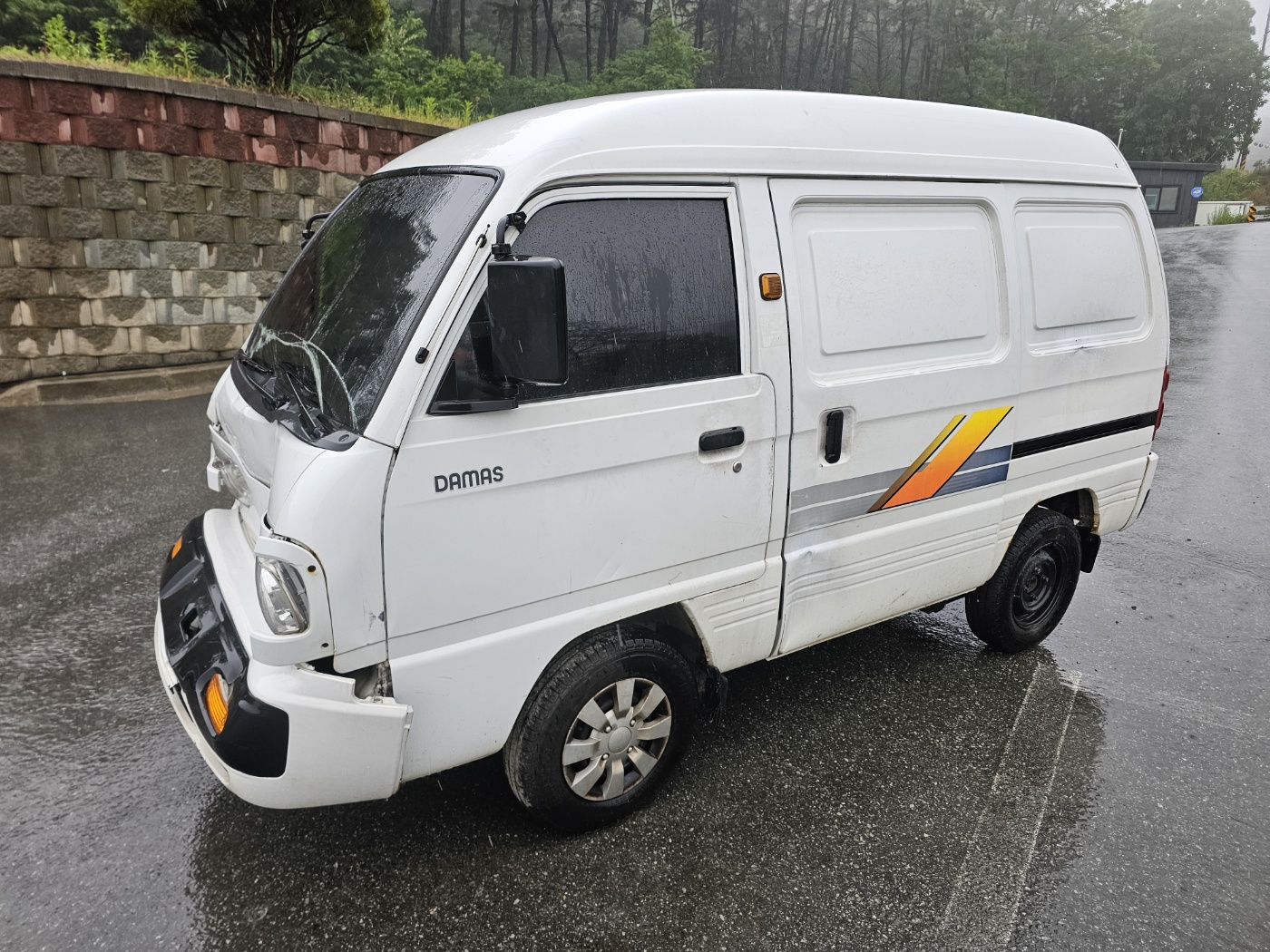 2020 New Damas 2seats Van (S/N: 009597)