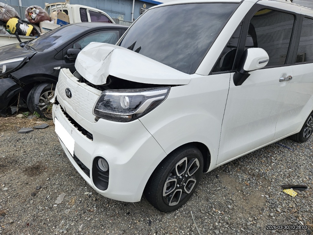 2018 The New Ray Prestige (189389) pre-producted