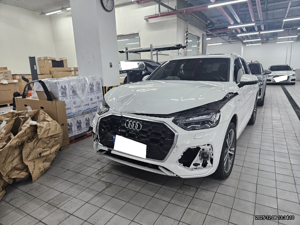 [Auction] 2023 Audi Q5 (FY) 45 TFSI Quattro(094539) pre-producted