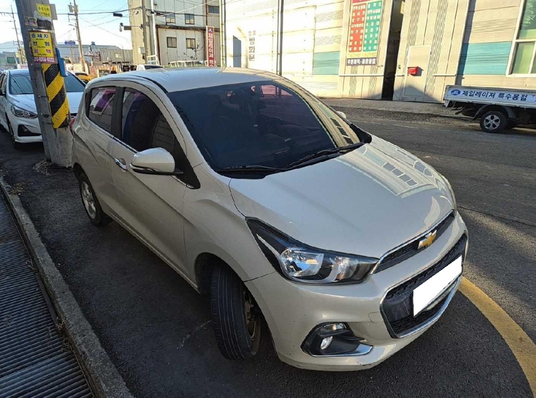 2016 The Next Spark LTZ C-TECH (006206) pre-producted