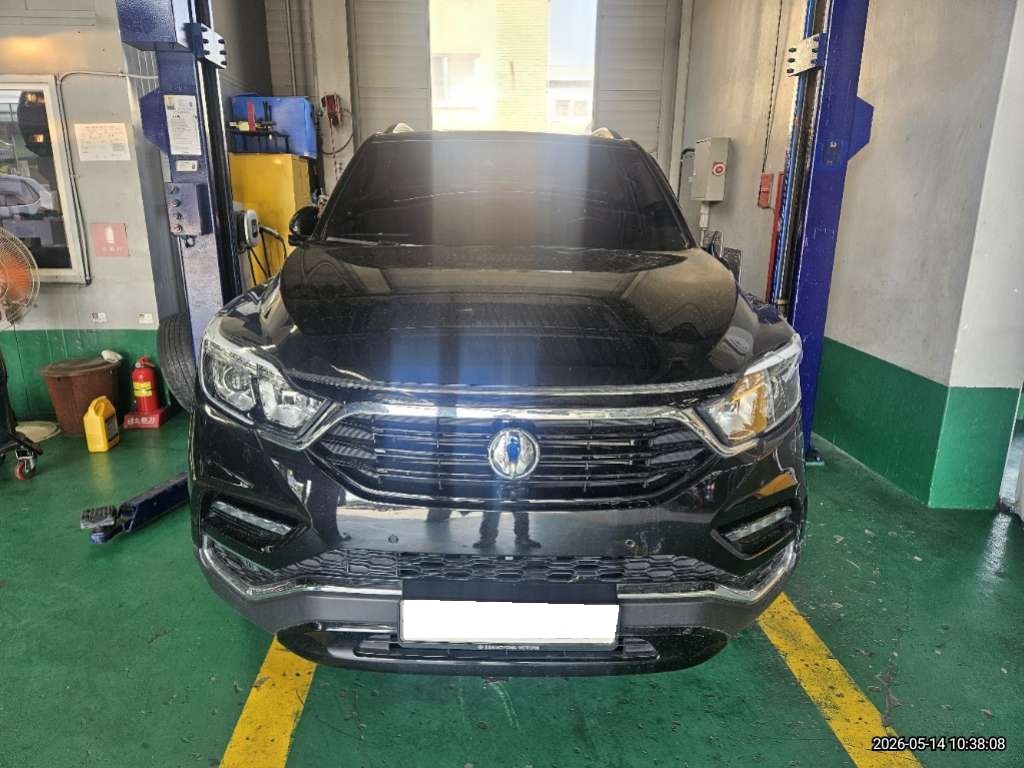 2018 G4 Rexton Diesel 2.2 4WD (005196) pre-producted
