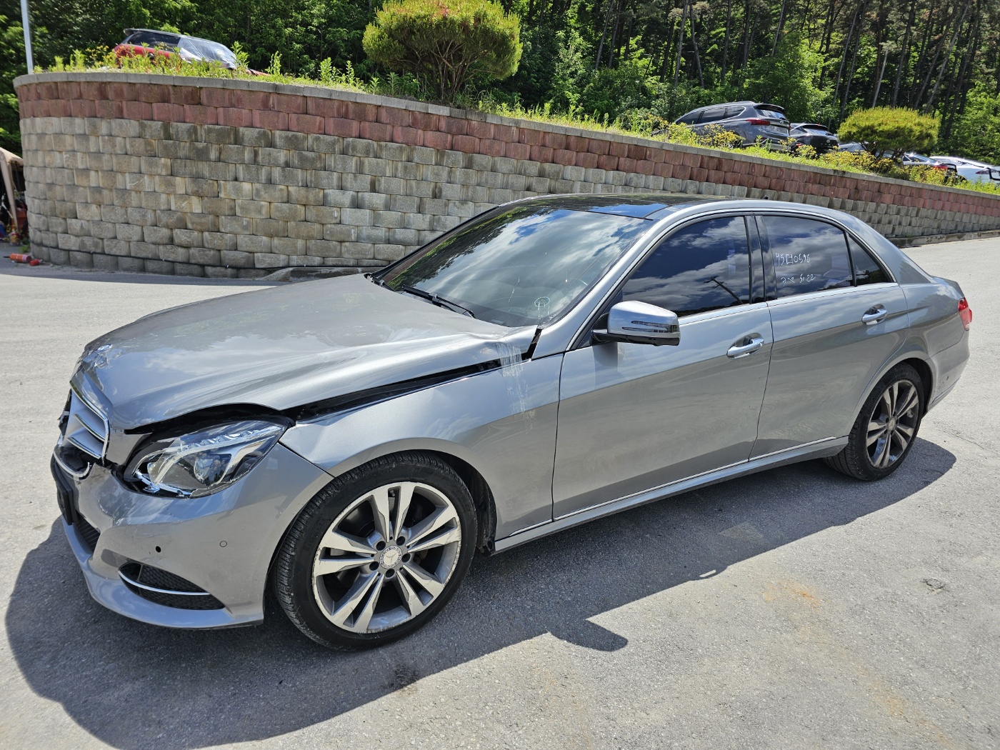 2015 Benz E-Class W212 E300 4MATIC Avantgarde (S/N: 118229)