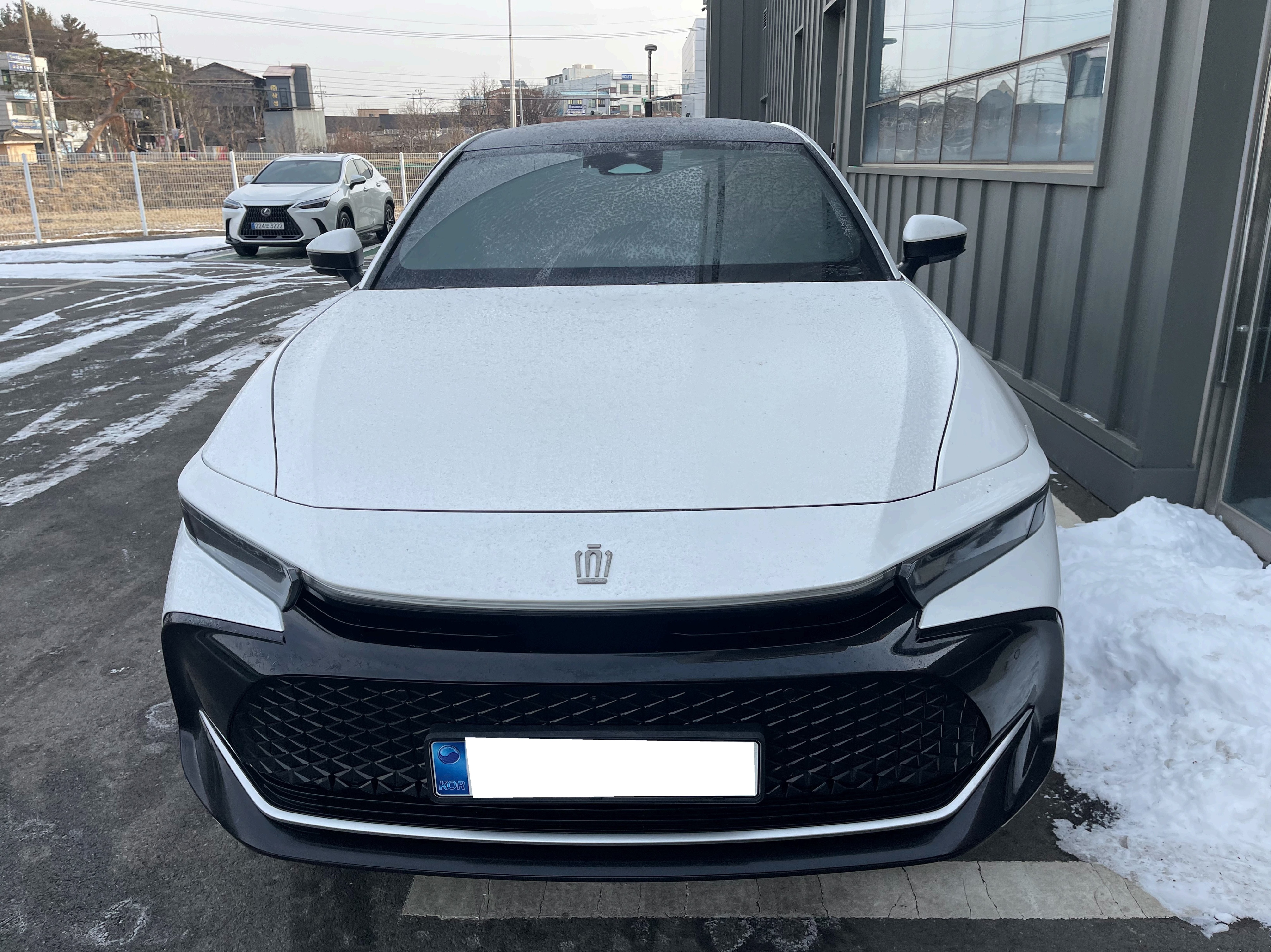 [Reserved]2023 Toyota Crown Crossover 2.5 4WD Hybrid (009023) pre-producted