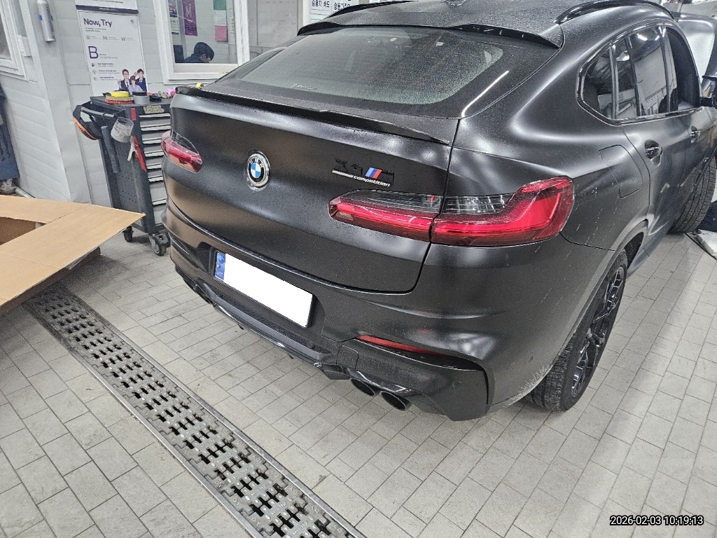 2020 BMW X4M (G02) M Competition (B63502) pre-producted