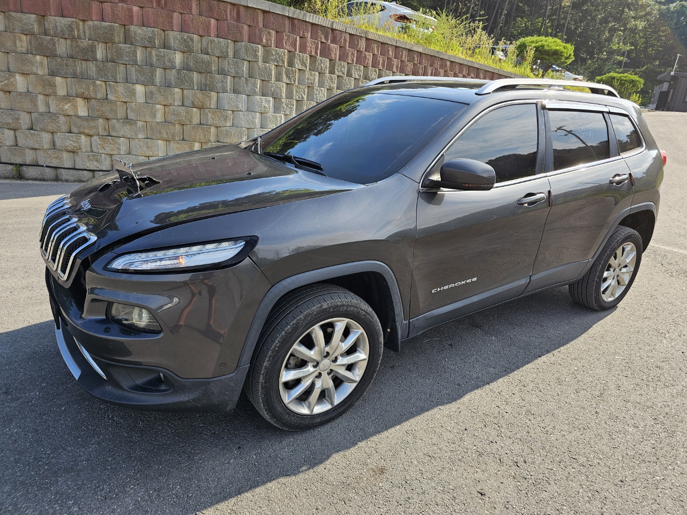 2017 Jeep Cherokee (KL) 2.2 Diesel Limited 4WD (S/N: 628188)
