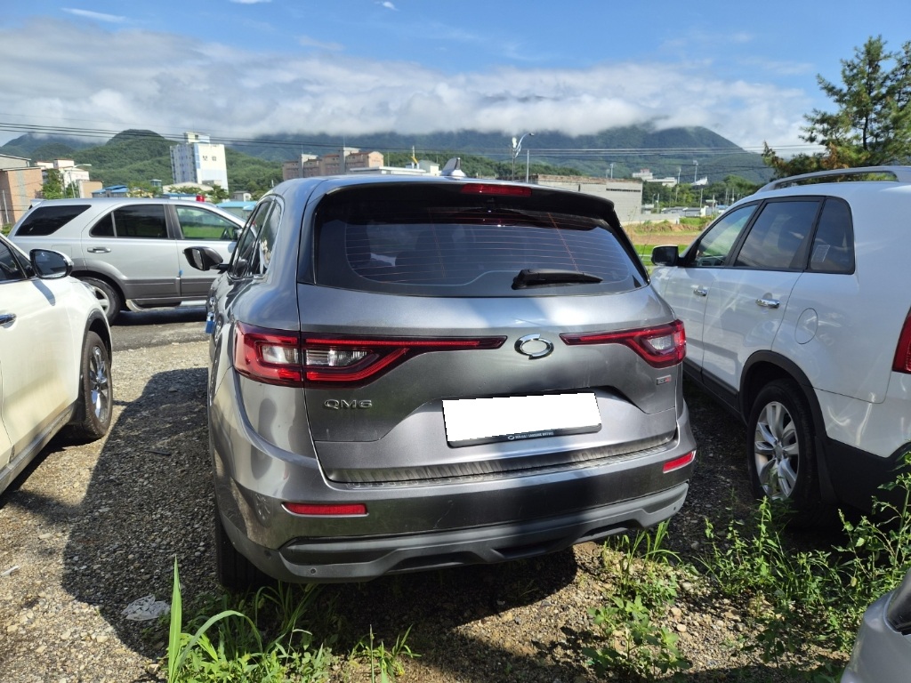 2019 QM6 Gasoline 2WD (039883) pre-producted