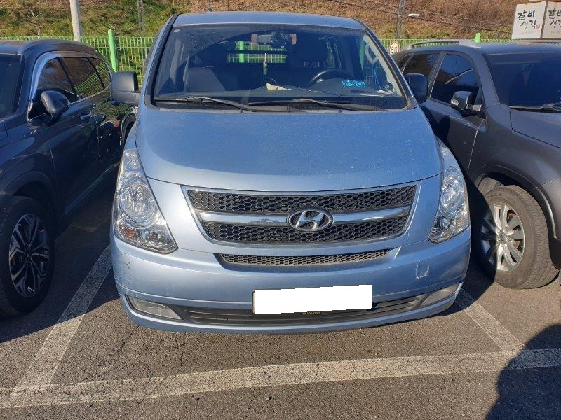 2010 Grand Starex CVX Luxury Van (181456) pre-producted