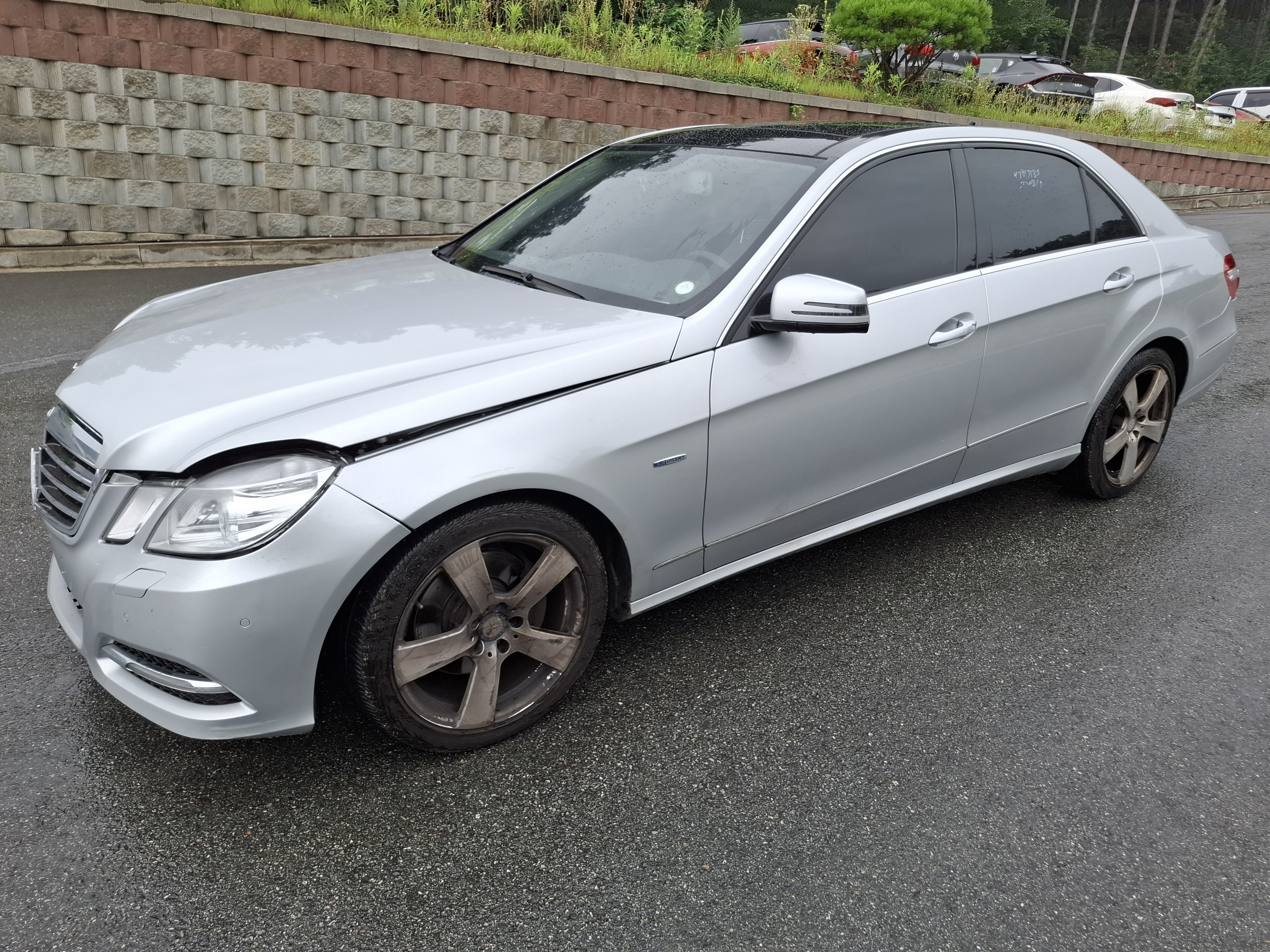 2012 Benz E-Class W212 E350 4MATIC (S/N: 565570)