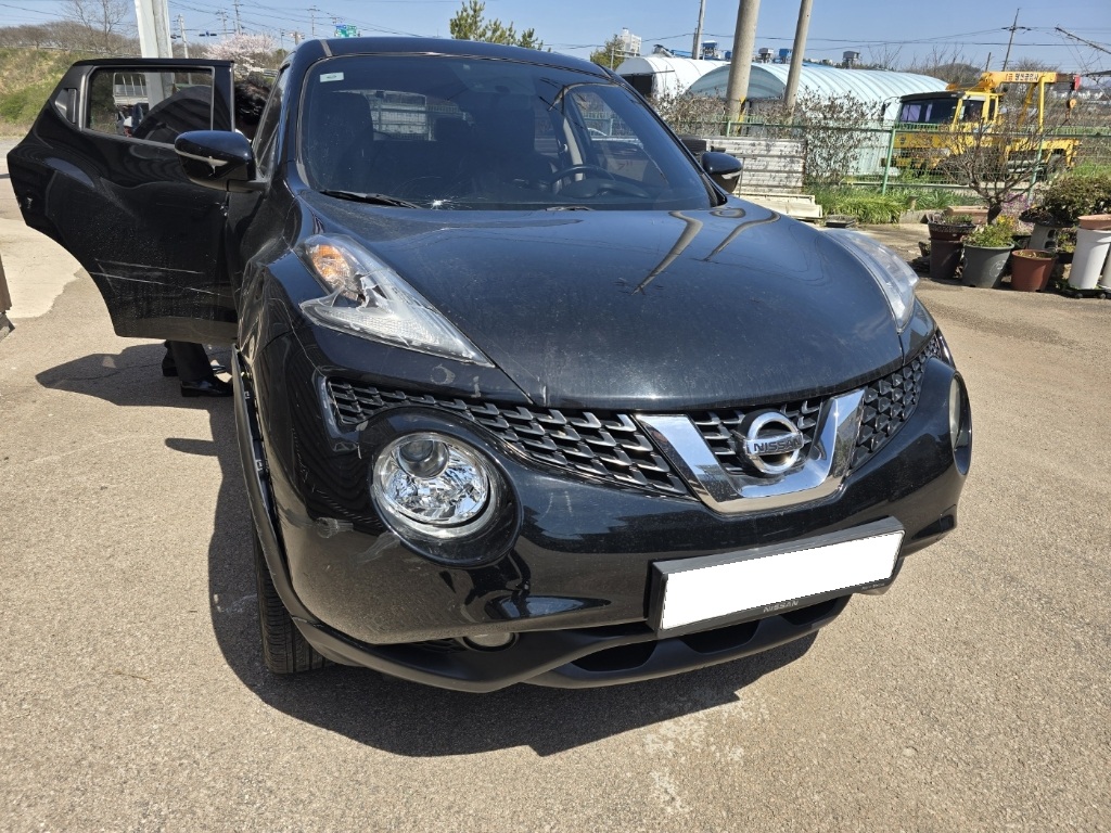 2016 Nissan Juke 1.6 SV (150418) pre-producted