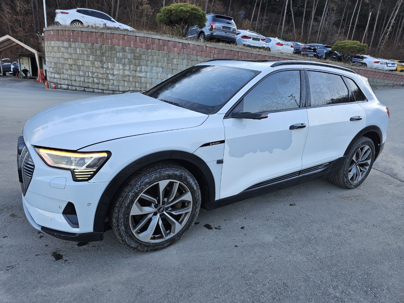 2020 Audi e-tron 55 quattro (S/N: 029233)