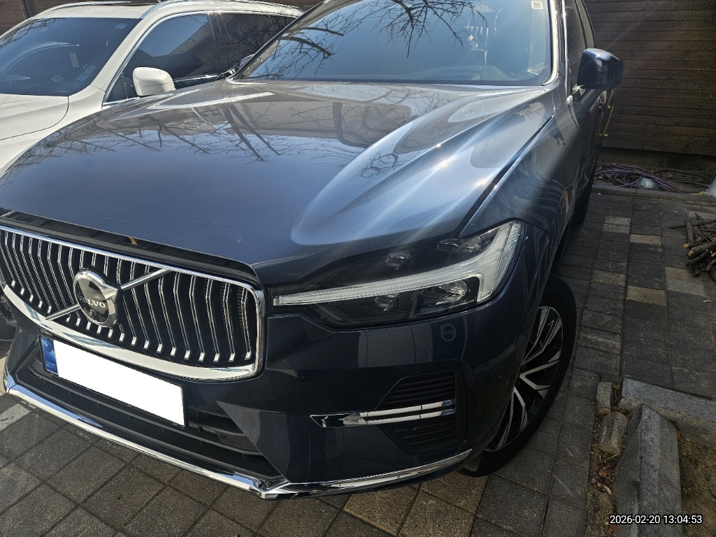 2023 Volvo XC60 (2nd gen) B6 AWD Ultimate Bright (295889) pre-producted