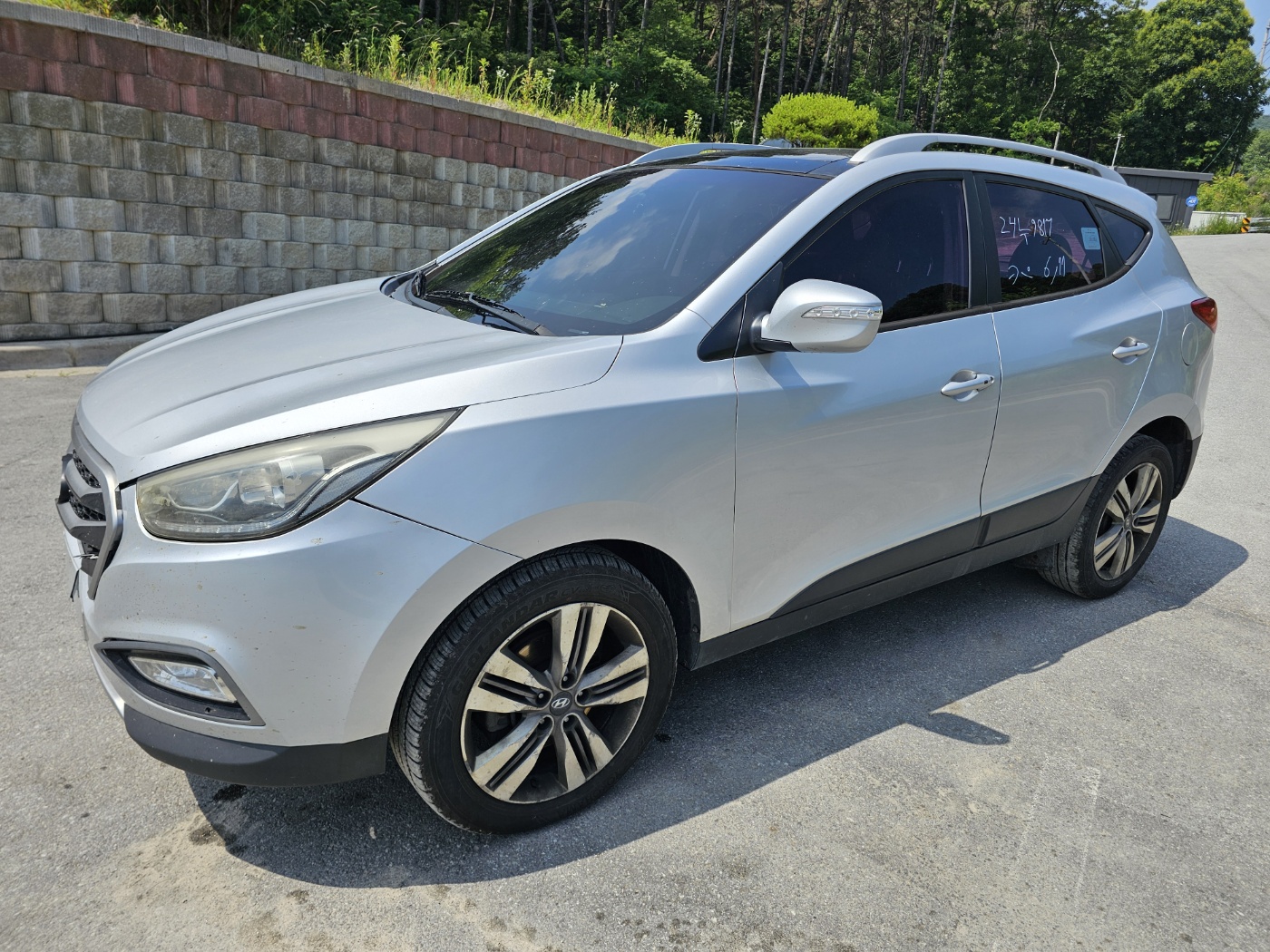 2015 New Tucson iX Diesel (E-VGT) 4WD (S/N: 001424)