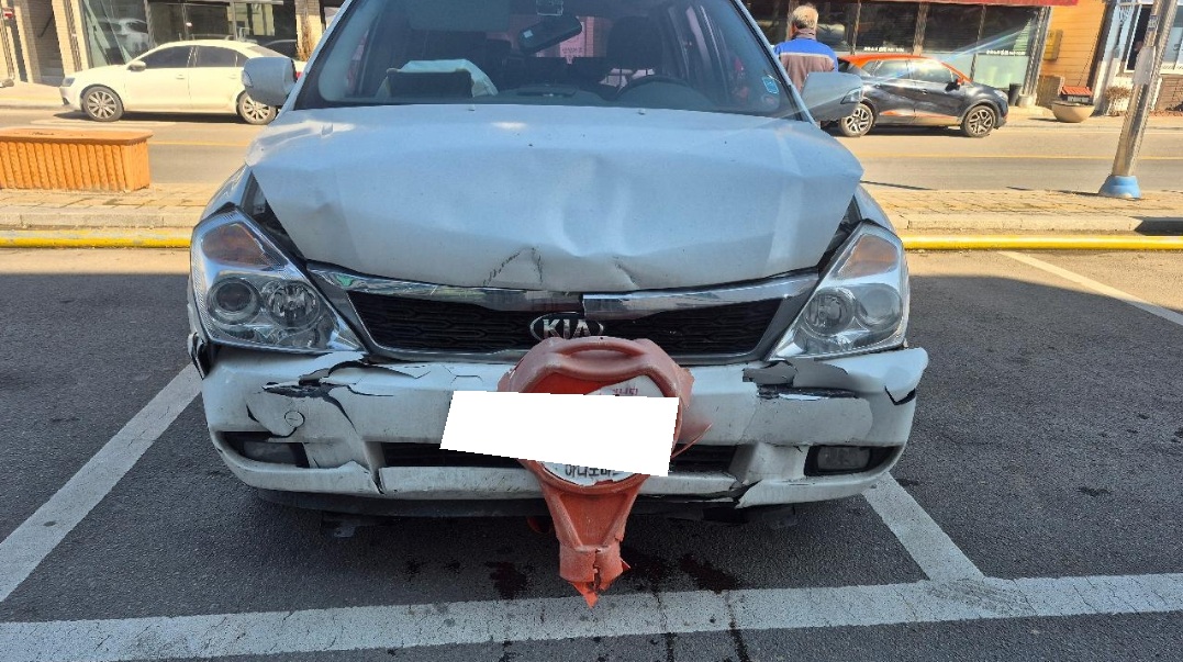 2013 Carnival R Grand GLX (530074) pre-producted