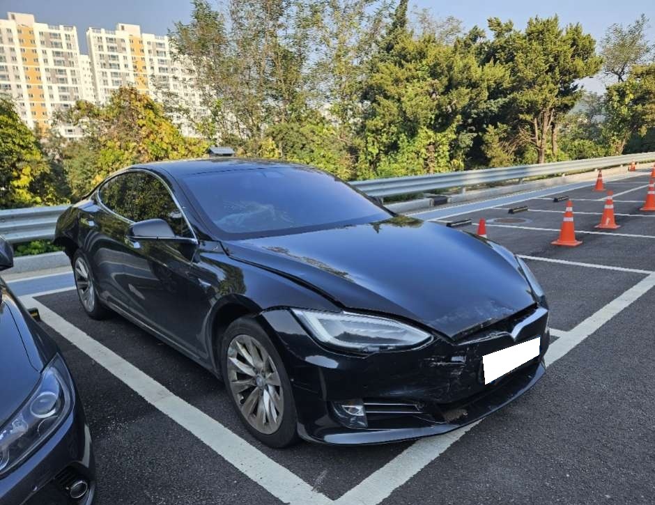 2018 Tesla Model S 75D (286999) pre-producted