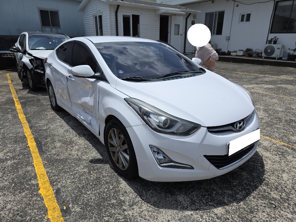[Reserved]2015 The New Avante 1.6 GDI (275700) pre-producted