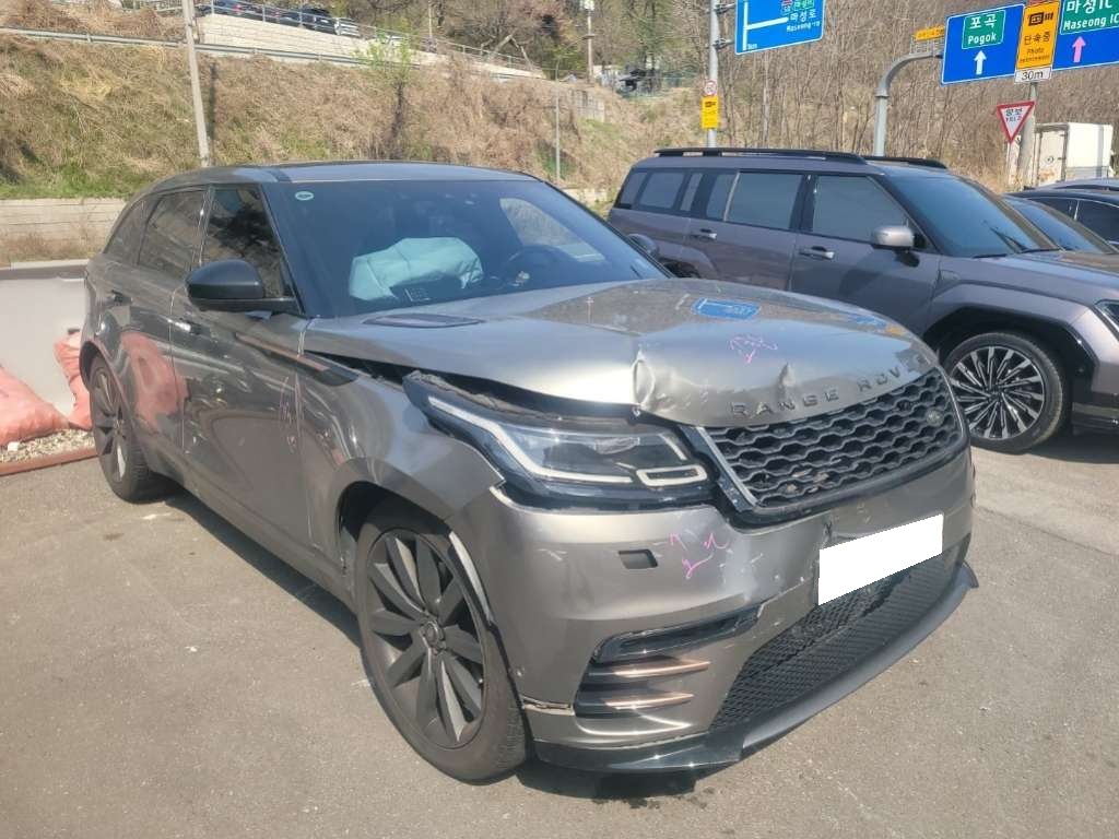 2018 Land Rover Range Rover Velar 3.0 D300 (746181) pre-producted
