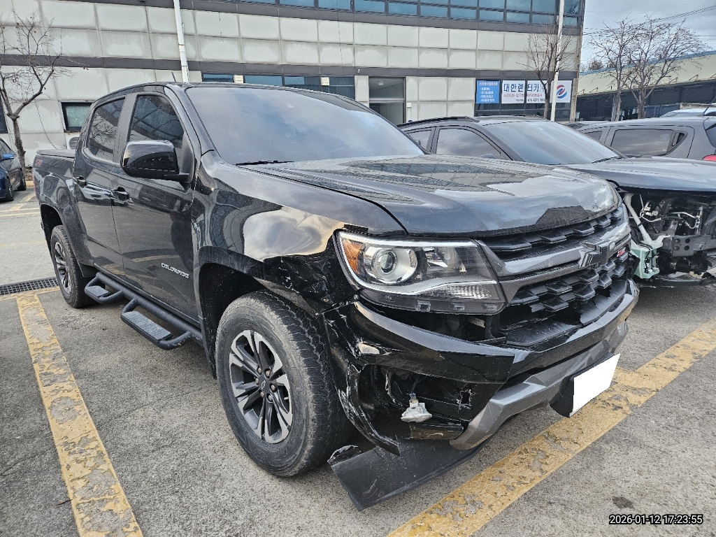 2021 Real New Colorado 3.6 Extreme 4WD (230676) pre-producted