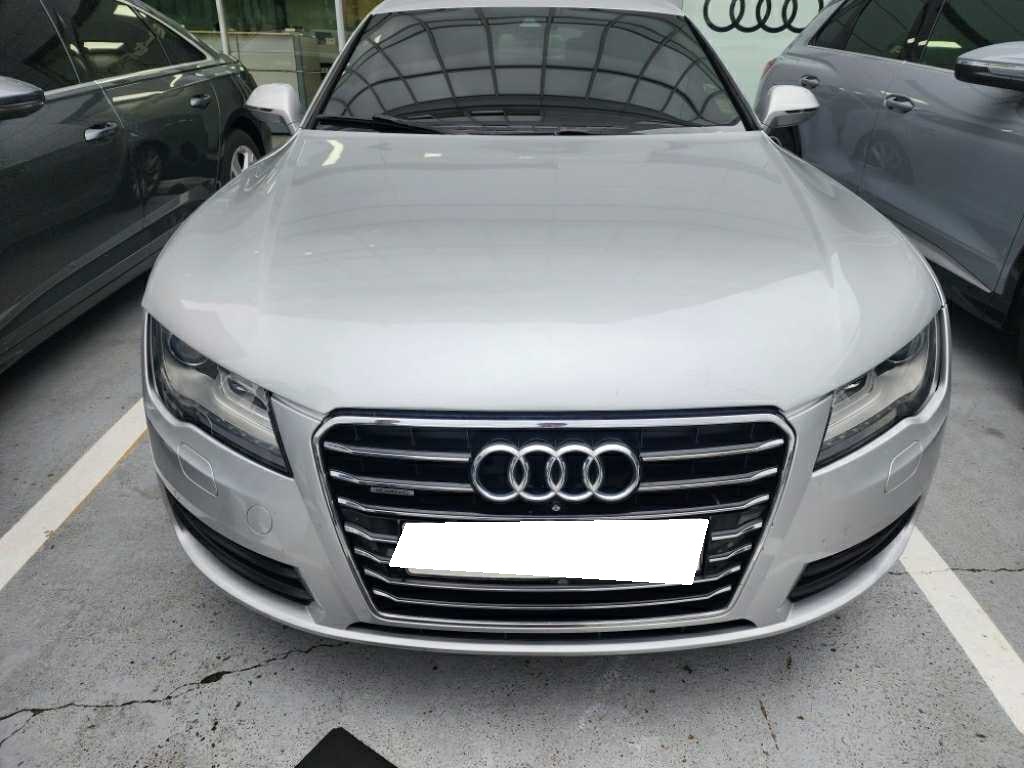 2014 Audi A7 3.0 TDI quattro entry (155733) pre-producted