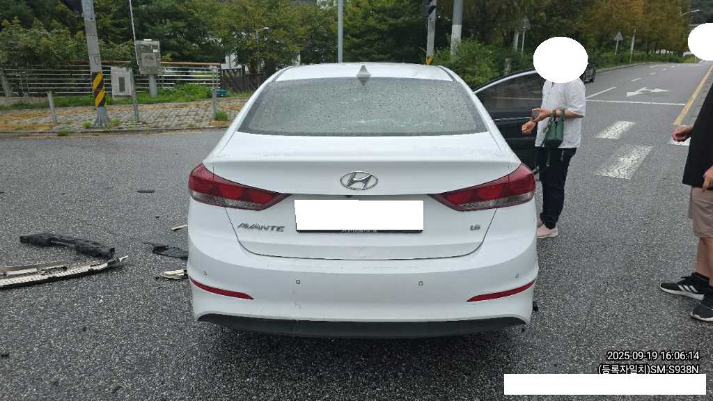 [Reserved]2018 Avante AD 1.6 GDI Value Plus (704638) pre-producted