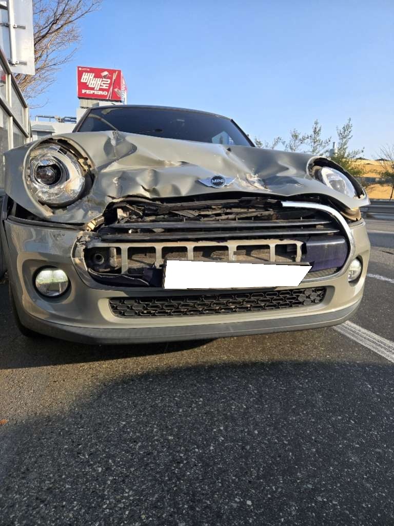 2018 Mini Cooper (F93844) pre-producted