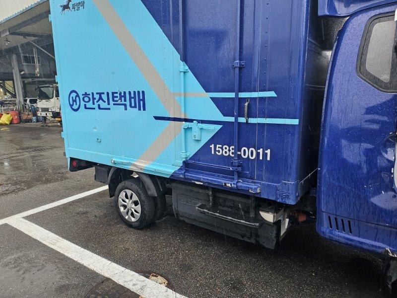 2023 Porter 2 (EV) 1.0 ton Super Cab (072836) pre-producted