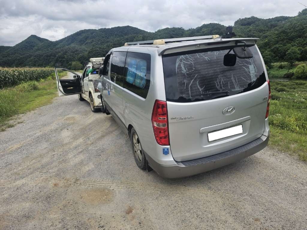 2008 Grand Starex wagon premium leisure pack (070831) pre-producted