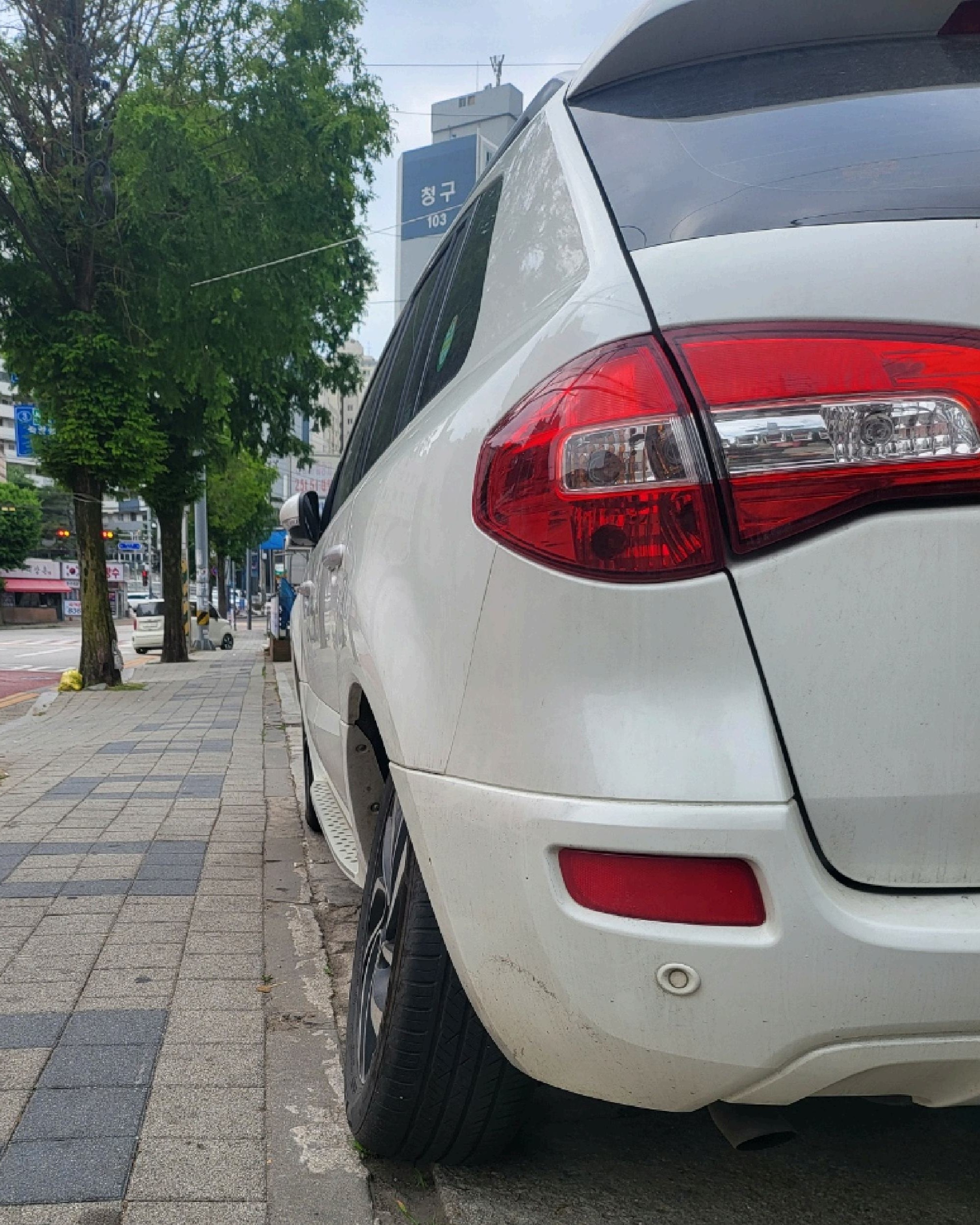 2015 QM5 Neo Diesel (058963) pre-producted