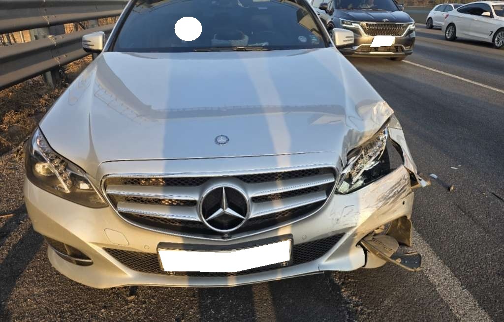 2016 Benz E-Class W212 E250 BlueTEC 4MATIC Avantgarde (306851) pre-producted