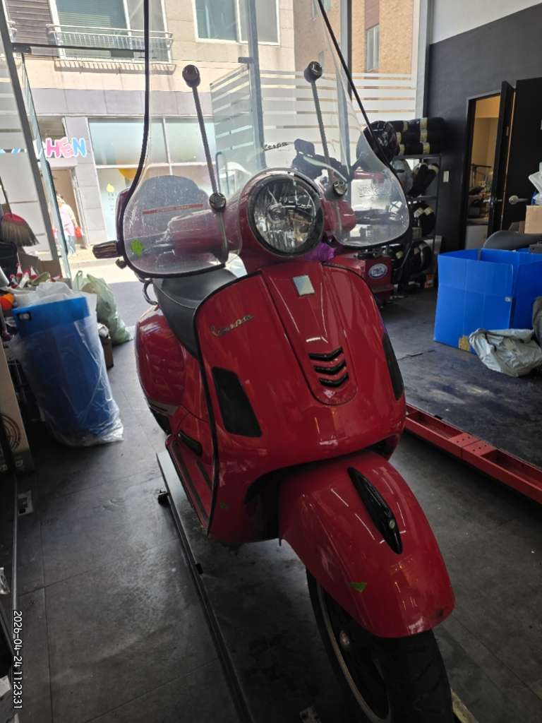 Vespa GTS125 3V IE pre-producted