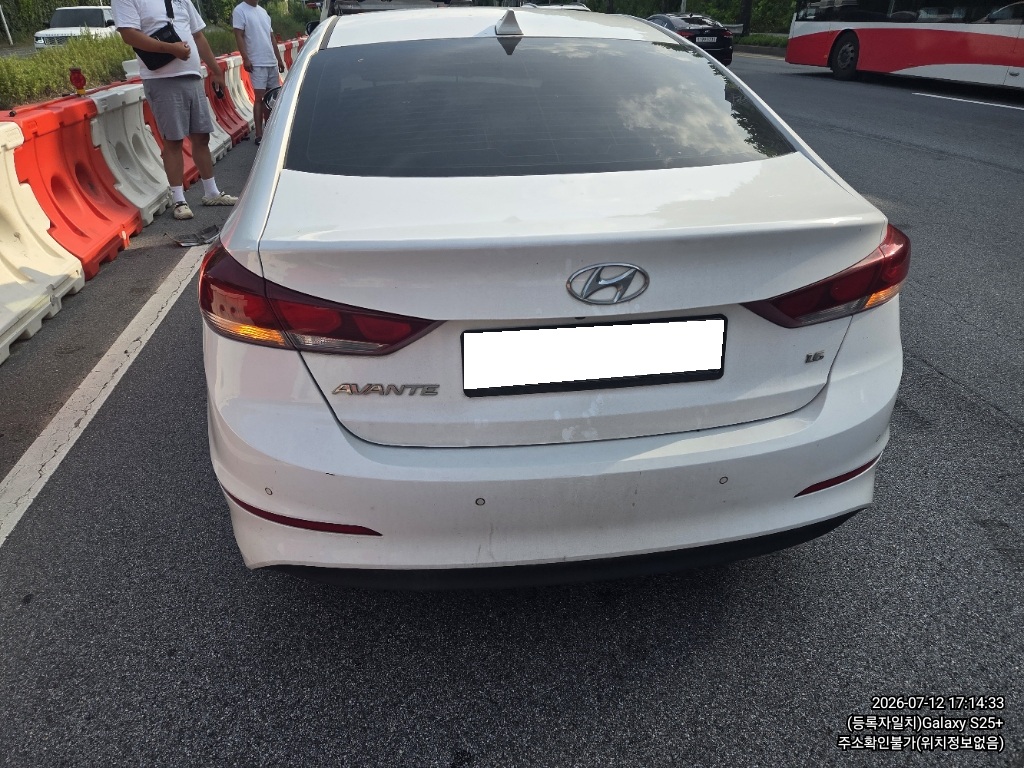 [Reserved]2018 Avante AD 1.6 GDI (428973) pre-producted
