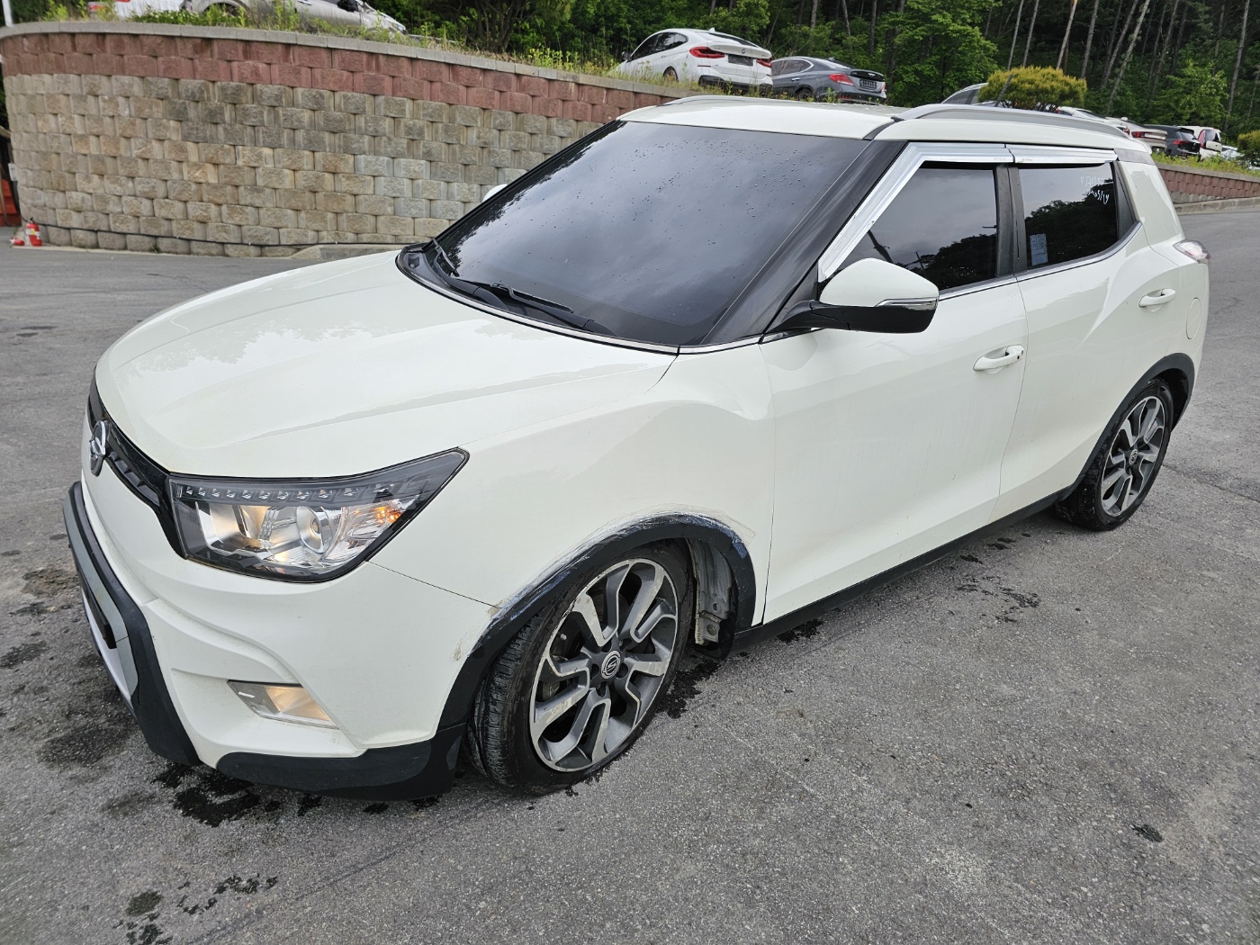 [SOLDOUT]2016 Tivoli Diesel 2WD 1.6 LX (S/N: 090177)