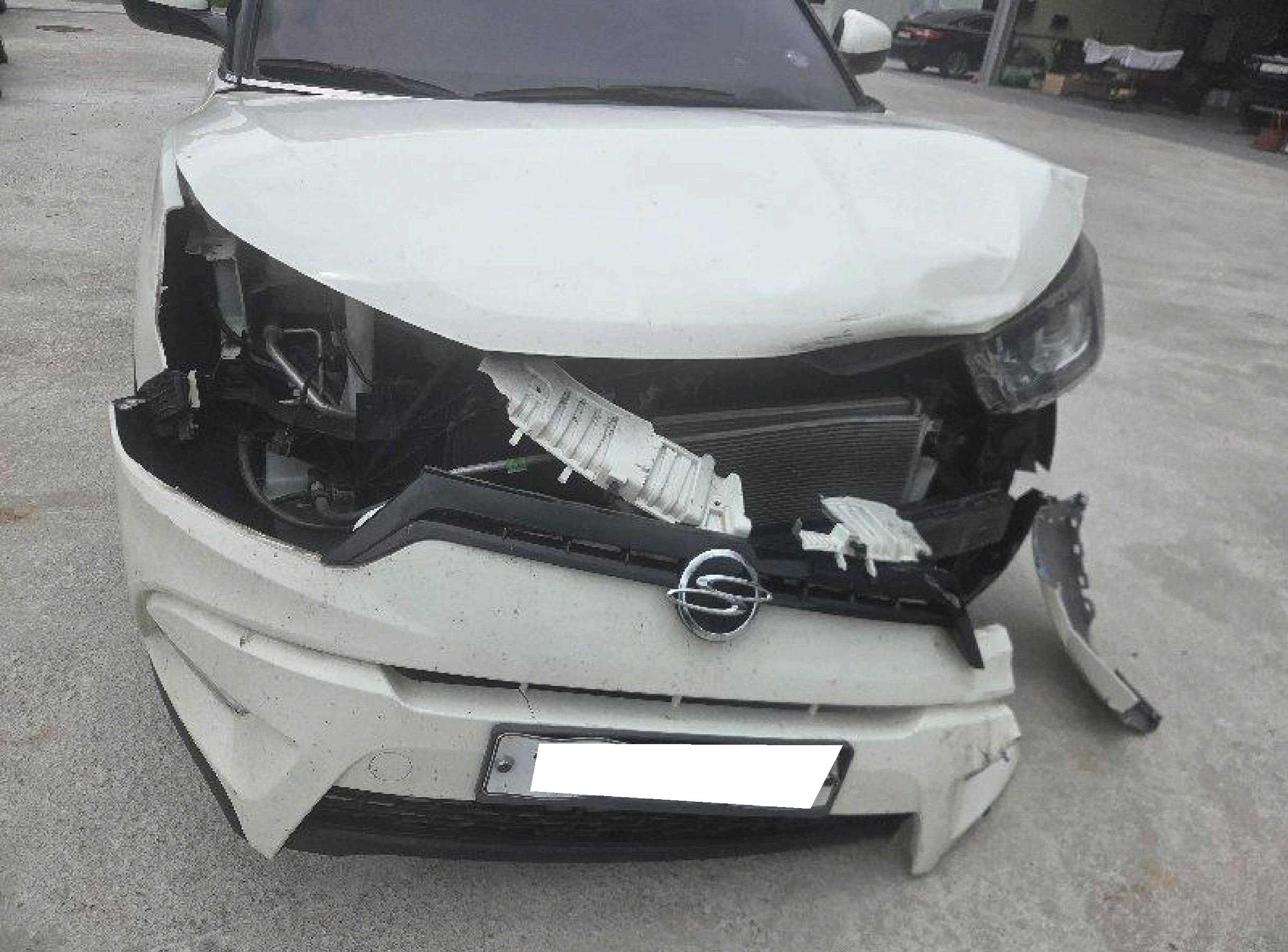 2015 Tivoli Gasoline 2WD 1.6 (013341) pre-producted