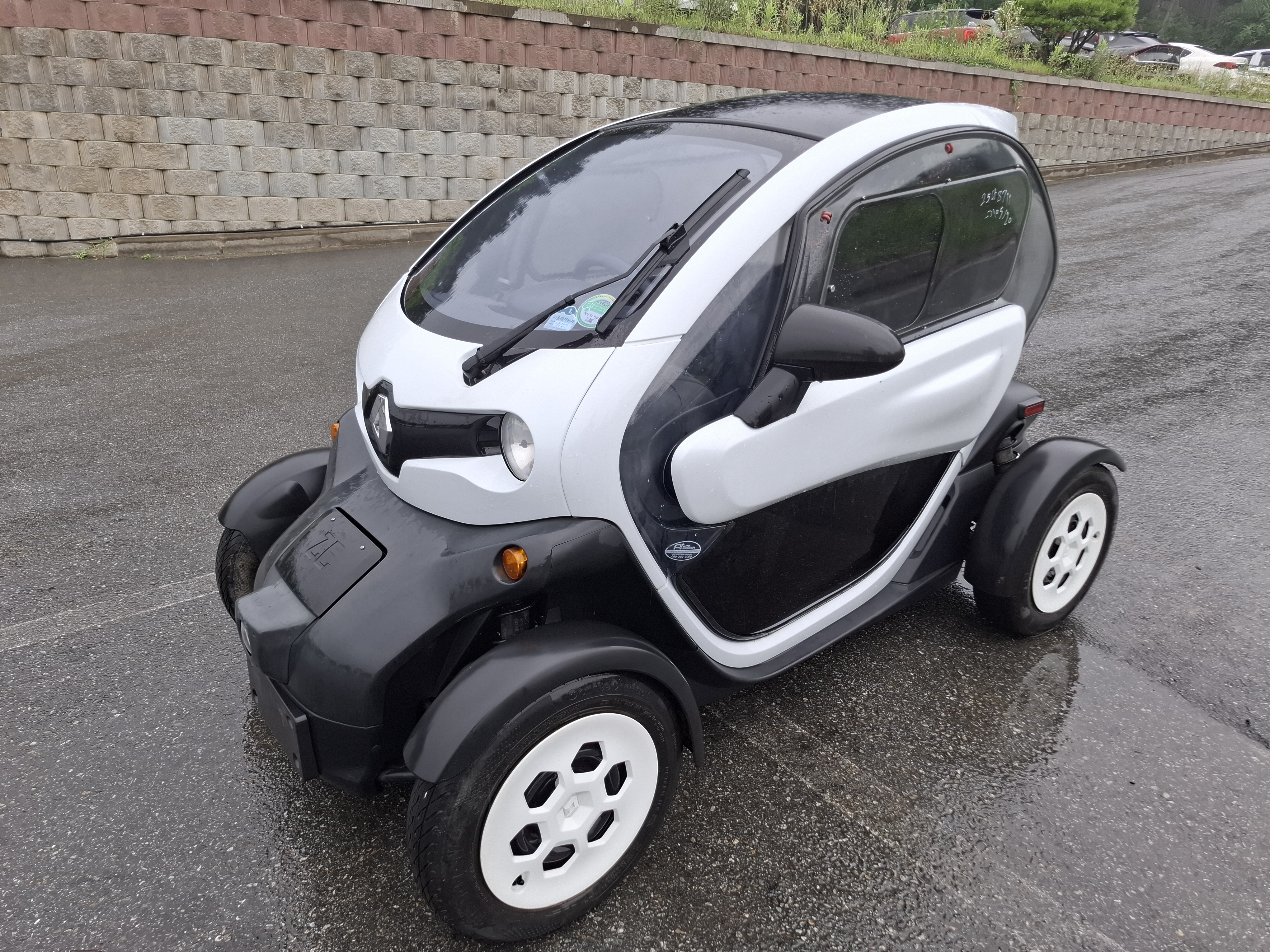 2020 TWIZY EV INTENS (S/N: 001117)