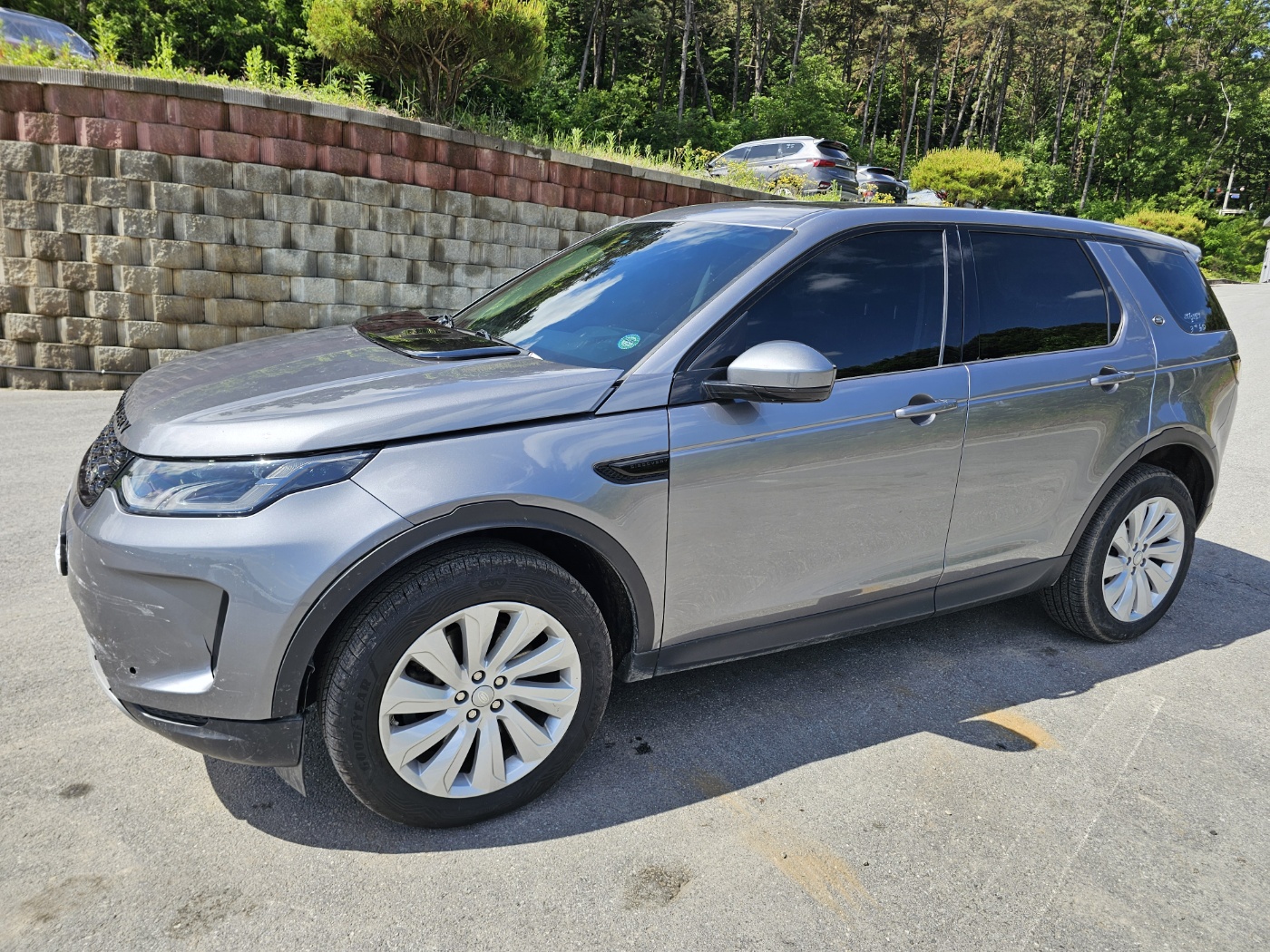 2020 Land Rover Discovery 2nd Gen P250 SE (S/N: 852846)