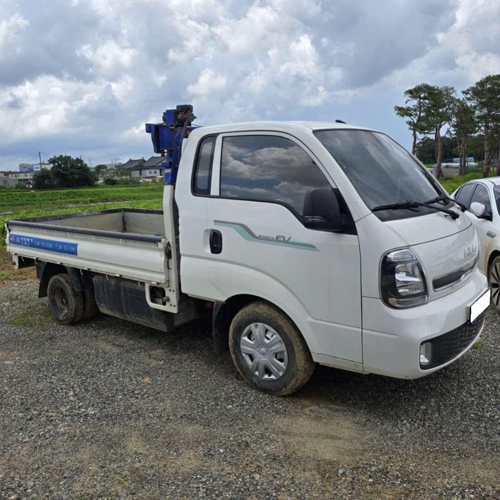 2022 Bongo 3 (EV) 1.0 ton King Cab 2WD GLS (024409) pre-producted