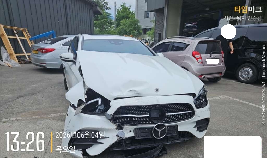 2023 Benz E-Class W213 E220d 4MATIC AMG (175234) pre-producted