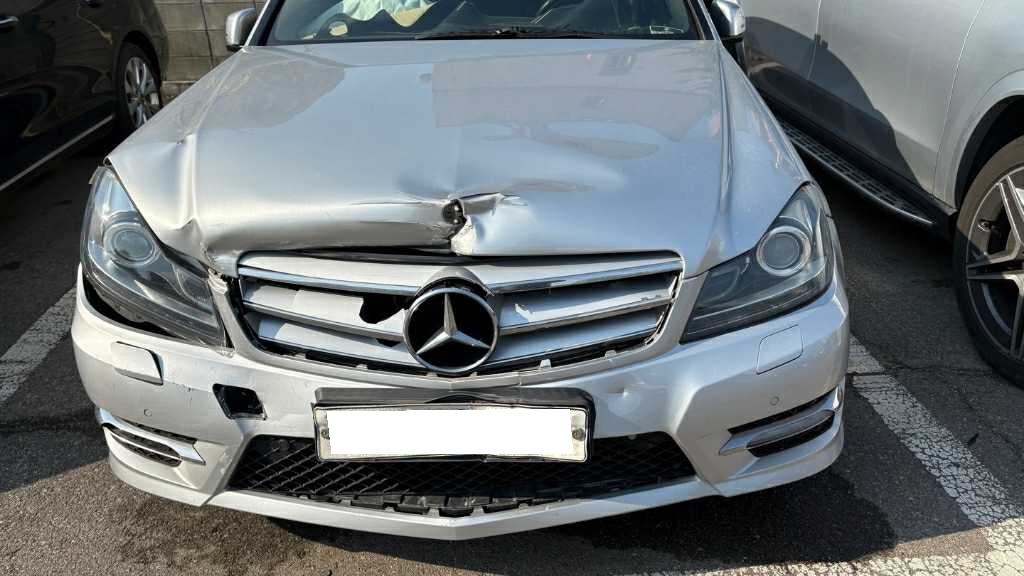 2013 Benz C-Class W204 C200 CGI (743151) pre-producted