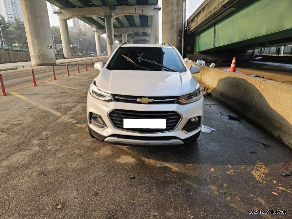 [Reserved]2018 The New Trax Gasoline 1.4 Premier (504890) pre-producted