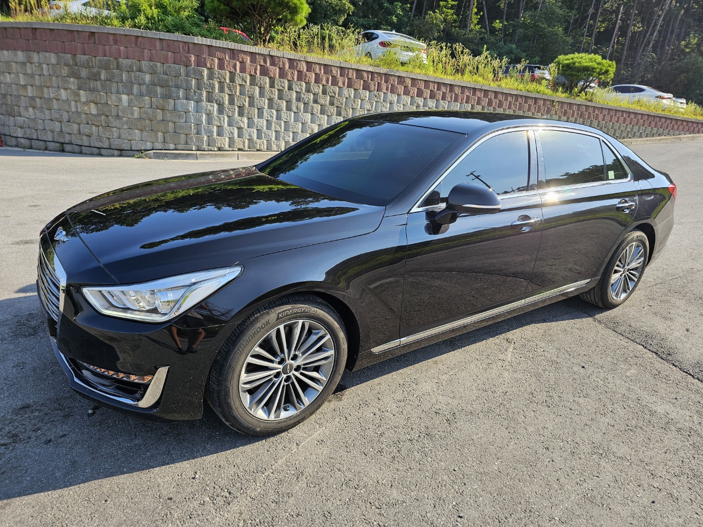 2018 Genesis EQ900 3.8 GDI AWD Luxury (S/N: 039038)