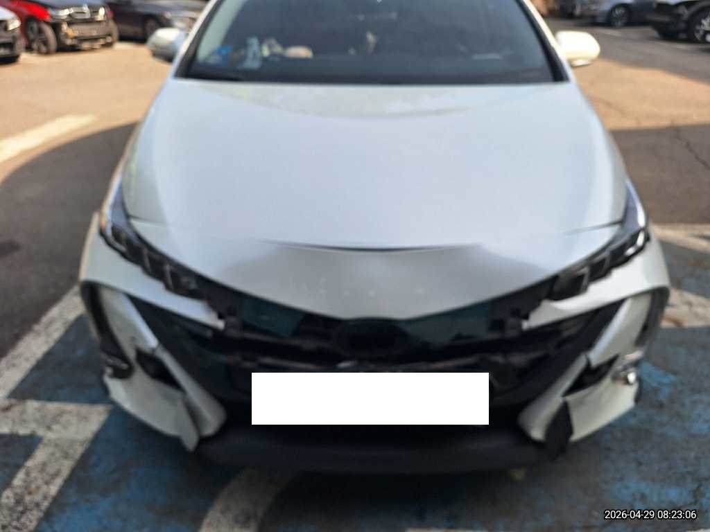 [Reserved]2017 Toyota Prius Prime 1.8 (031147) pre-producted