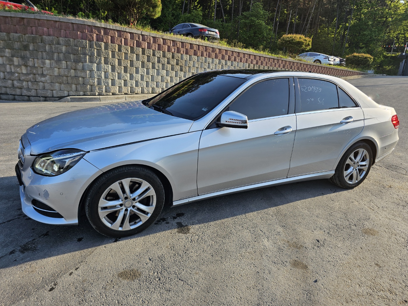 2014 Benz E-Class W212 E300 4MATIC Avantgarde (S/N: 991877)